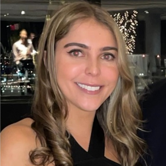 Meet your Posher, Samantha - Picture 1 of 1